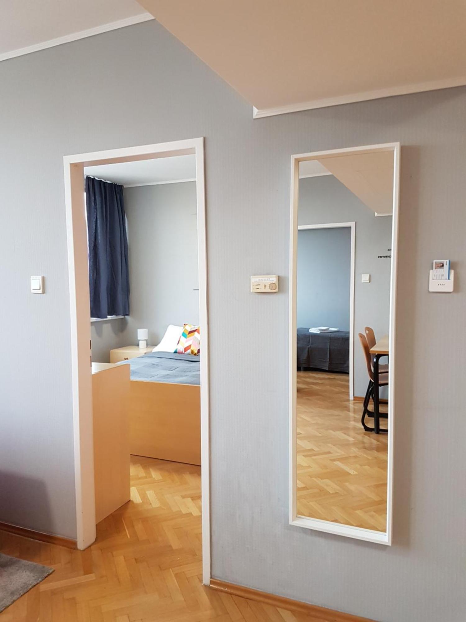 Ceu Konferencia Koezpont Hotel Budapest Luaran gambar